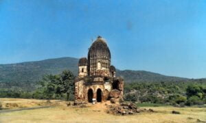 গড় পঞ্চকোট মন্দির (Garh Panchakot Temple, Purulia District)
